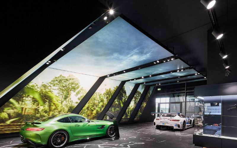 Showroom ô tô phải có diện tích rộng rãi