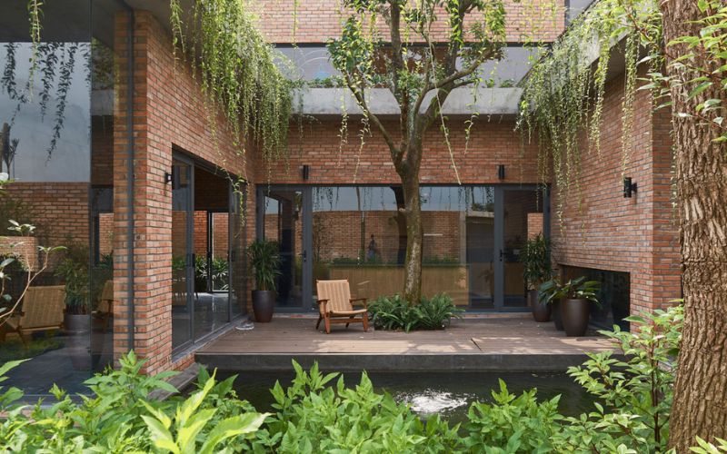 Quán cafe sân vườn mang phong cách trẻ trung hiện đại
