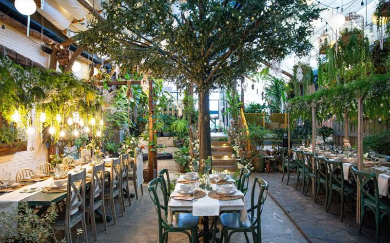Quán cafe sân vườn không gian mở mang phong cách rất riêng