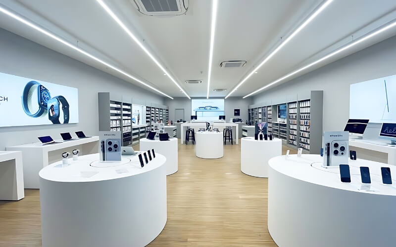 Thiết kế shop phụ kiện điện thoại không gian hiện đại