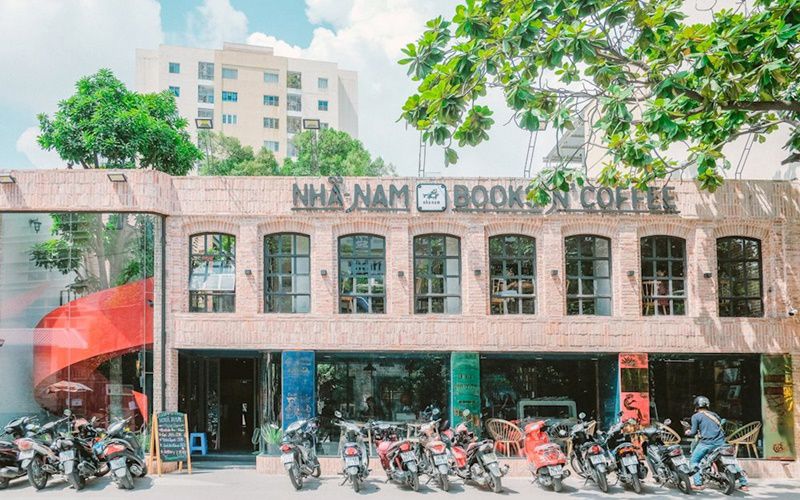 Chọn mặt bằng kinh doanh tại những nơi đông đúc người qua lại