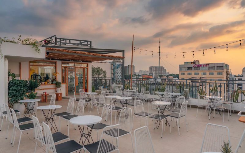 Quán cafe hàn quốc sân thượng mang lại cảm giác thoáng đãng