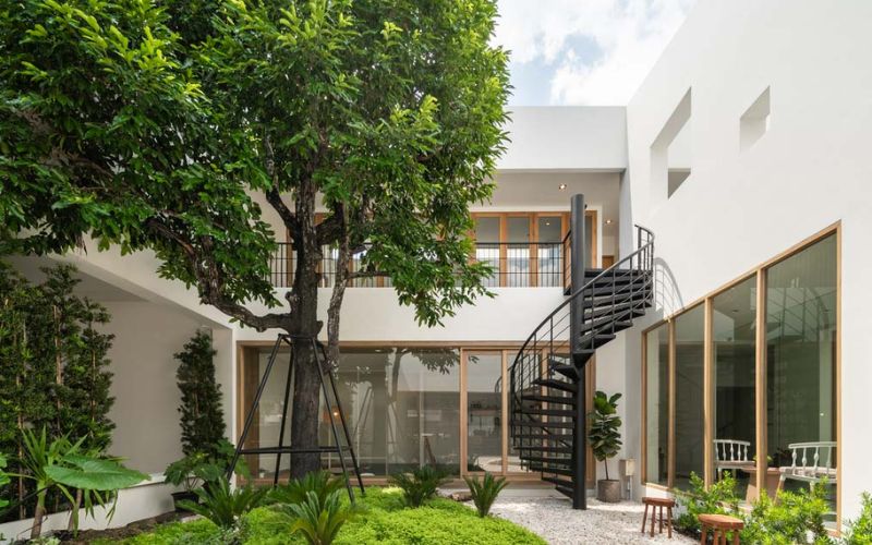 Quán trà sữa sân vườn theo phong cách Hàn với vẻ đẹp trang nhã