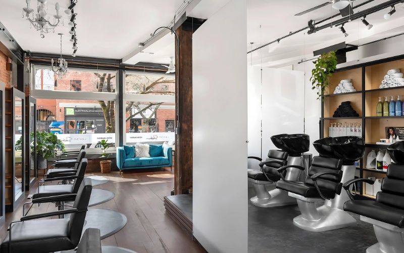 Thiết kế cổ điển pha chút hiện đại cho salon tóc