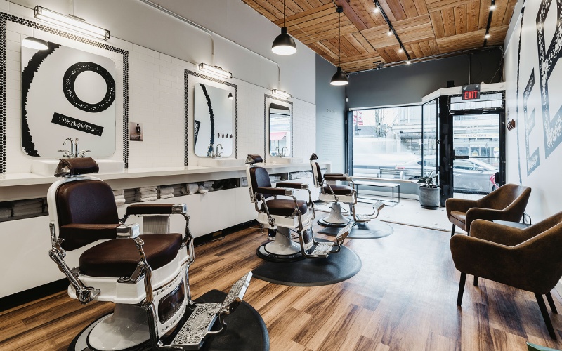Bạn hoàn toàn có thể sáng tạo một không gian salon ấn tượng với mặt bằng nhỏ